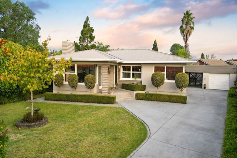 Photo of property in 6 Tudor Crescent, Chedworth, Hamilton, 3210