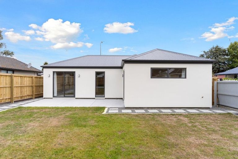 Photo of property in 1/205 Wainoni Road, Avondale, Christchurch, 8061