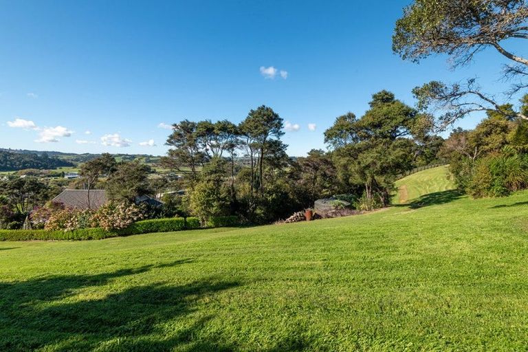 Photo of property in 29 Pinchgut Road, Kaukapakapa, 0873