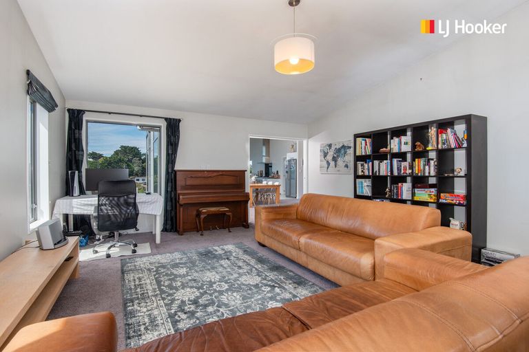 Photo of property in 4b Clayton Street, Saint Clair, Dunedin, 9012