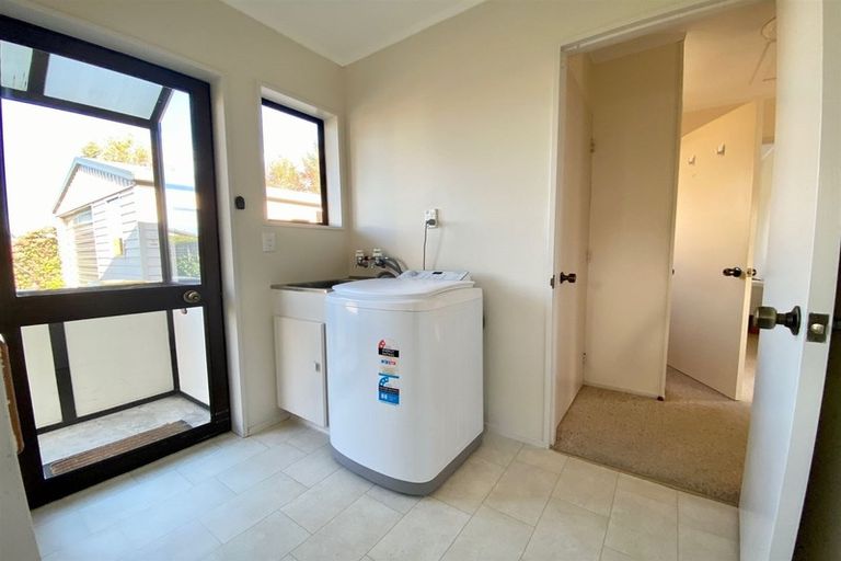 Photo of property in 17 Crossleigh Crescent, Balclutha, 9230