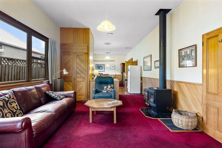 Photo of property in 10 Weston Road, St Albans, Christchurch, 8052