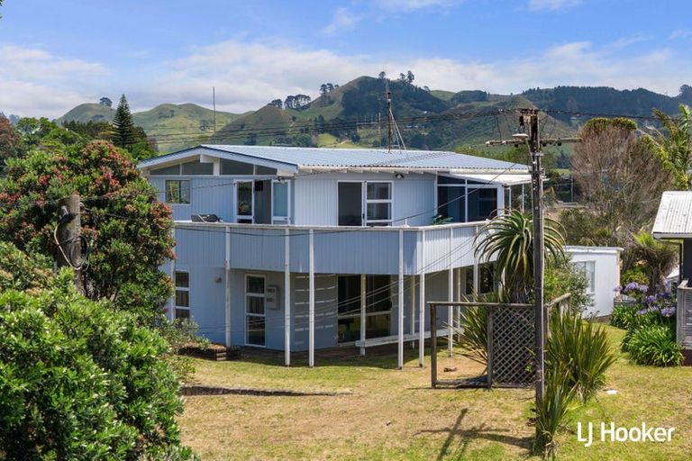 Photo of property in 30 Hillview Road, Waihi Beach, 3611