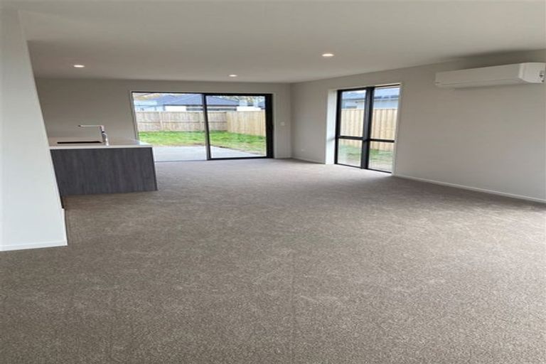 Photo of property in 9 Stackwood Avenue, Woodend, 7610