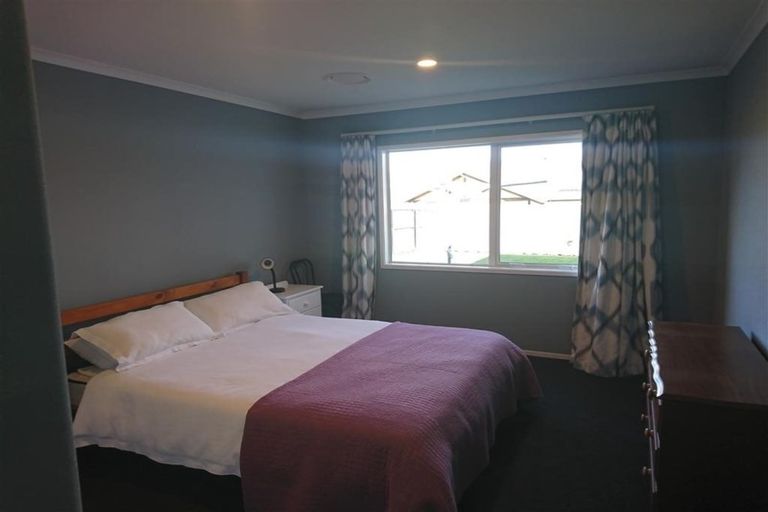 Photo of property in 71 Rata Street, Wanaka, 9305