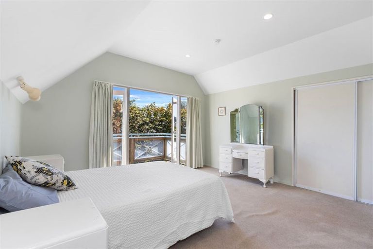Photo of property in 12a Westburn Terrace, Burnside, Christchurch, 8041