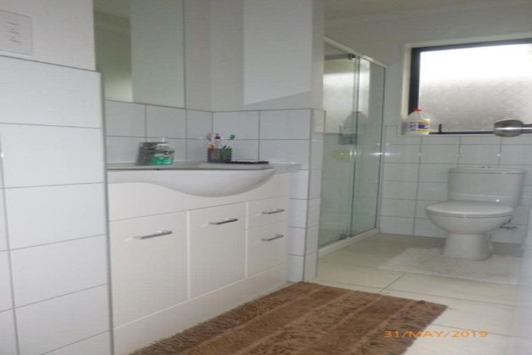 Photo of property in 6 Duin Lane, Wiri, Auckland, 2104