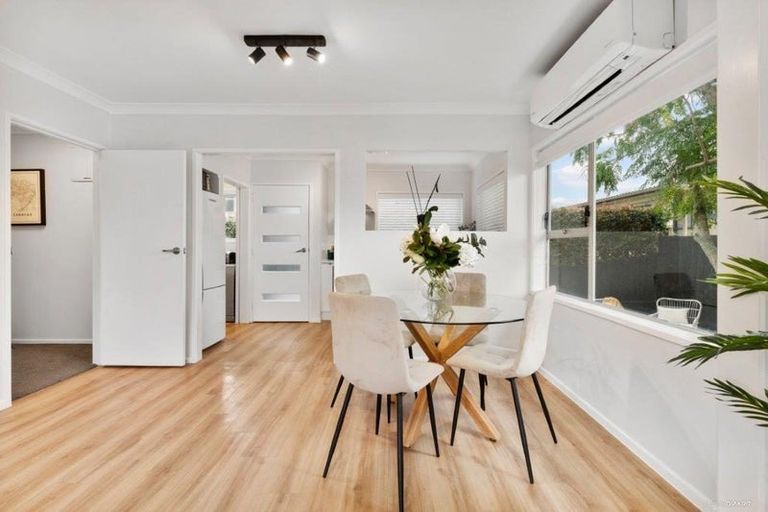 Photo of property in 1/21a Rodney Street, Otahuhu, Auckland, 1062