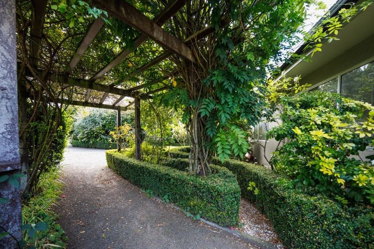 Photo of property in 1498 Napier Road, Ashhurst, 4810