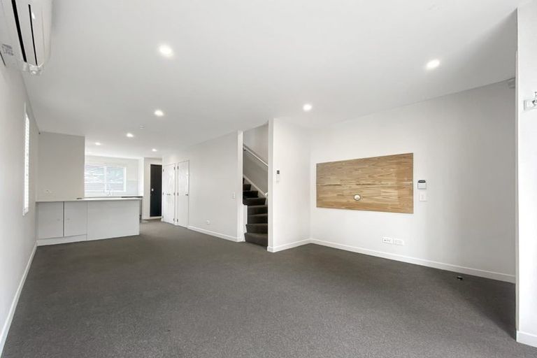 Photo of property in 1/36 Tacy Street, Kilbirnie, Wellington, 6022