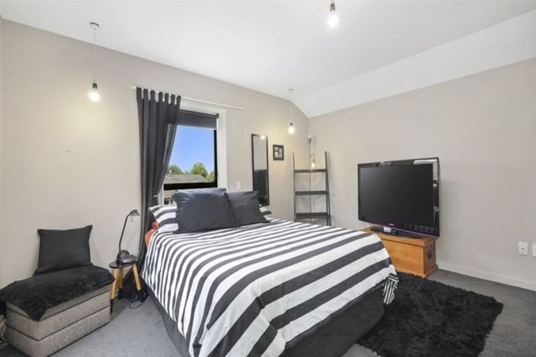Photo of property in 14b Michigan Place, Burwood, Christchurch, 8083