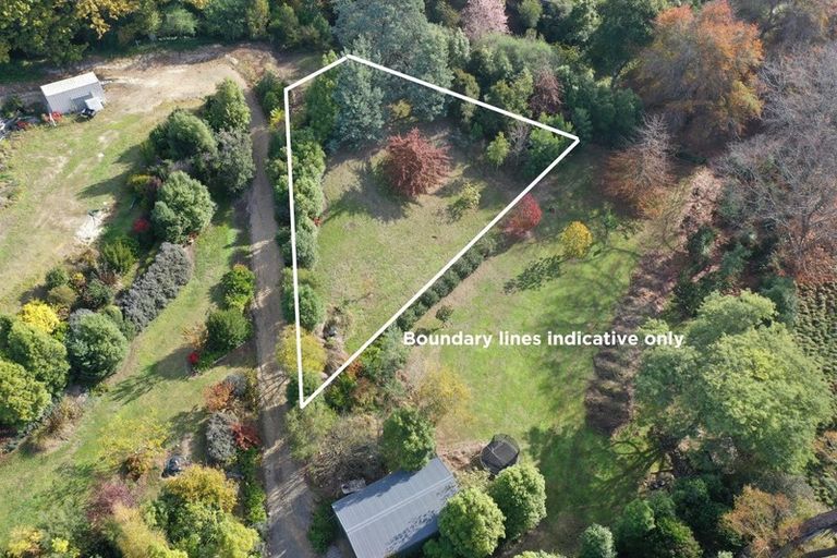 Photo of property in 18 Puflett Road, Havelock North, 4130