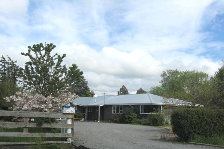 Photo of property in 195a High Street, Oxford, 7430