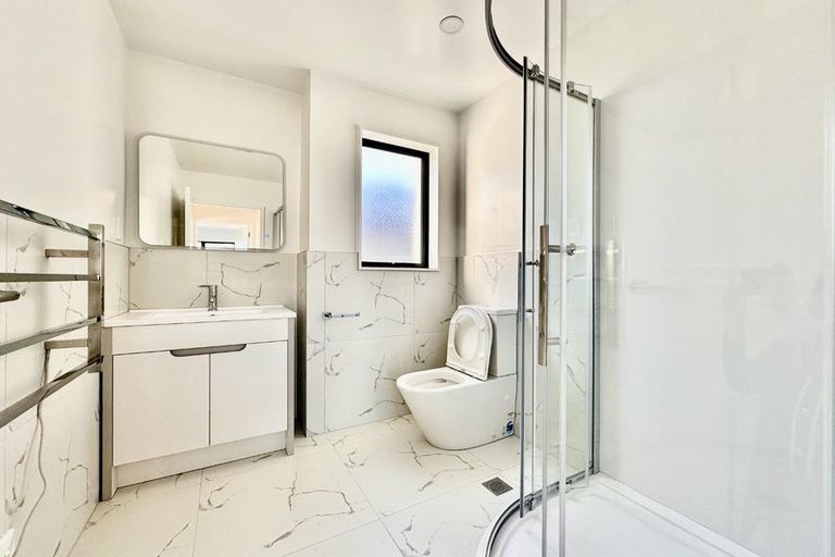 Photo of property in 9/239 Porchester Road, Takanini, 2112