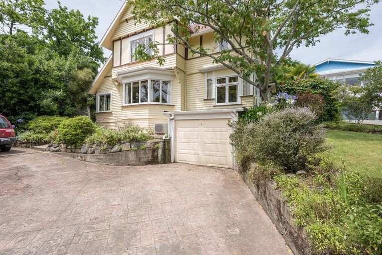 Photo of property in 1 Waimea Road, Nelson South, Nelson, 7010