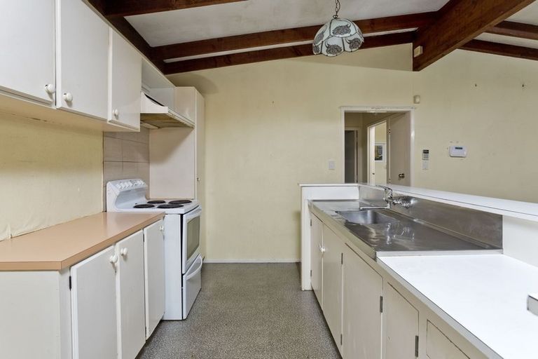 Photo of property in 1/237 Rangatira Road, Beach Haven, Auckland, 0626