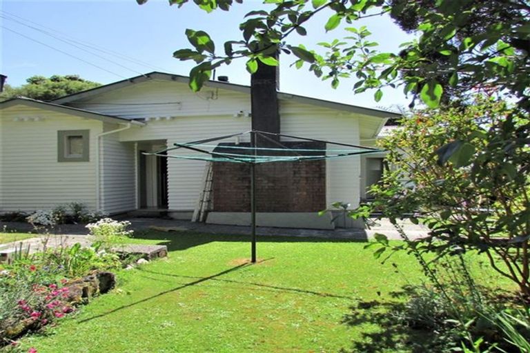 Photo of property in 35 Freyberg Terrace, Greymouth, 7805