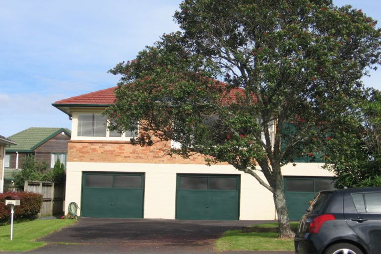 Photo of property in 2/71 Macleans Road, Bucklands Beach, Auckland, 2014
