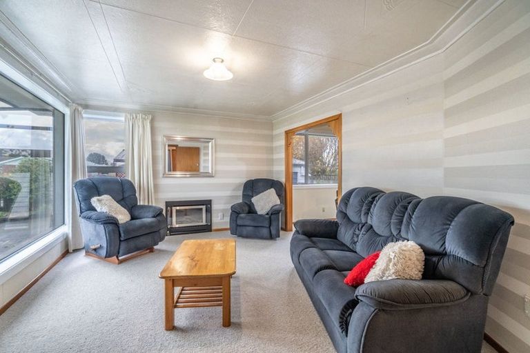 Photo of property in 2 Kinmont Crescent, Newfield, Invercargill, 9812