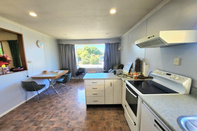 Photo of property in 18 Glendale Crescent, Holmes Hill, Oamaru, 9401