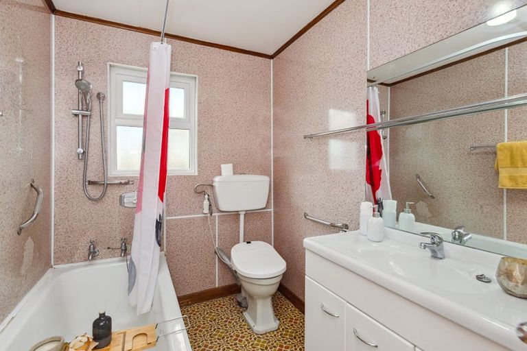 Photo of property in 365 Jackson Street, Petone, Lower Hutt, 5012