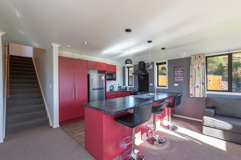 Photo of property in 4 Gossey Drive, Wakefield, 7025