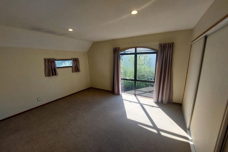 Photo of property in 9a Kilmarnock Street, Riccarton, Christchurch, 8011