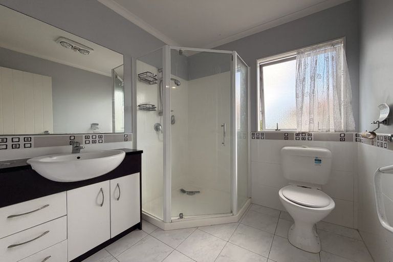 Photo of property in 41a Baverstock Road, Flat Bush, Auckland, 2016