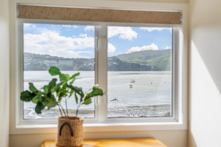 Photo of property in 84 Paremata Road, Paremata, Porirua, 5024