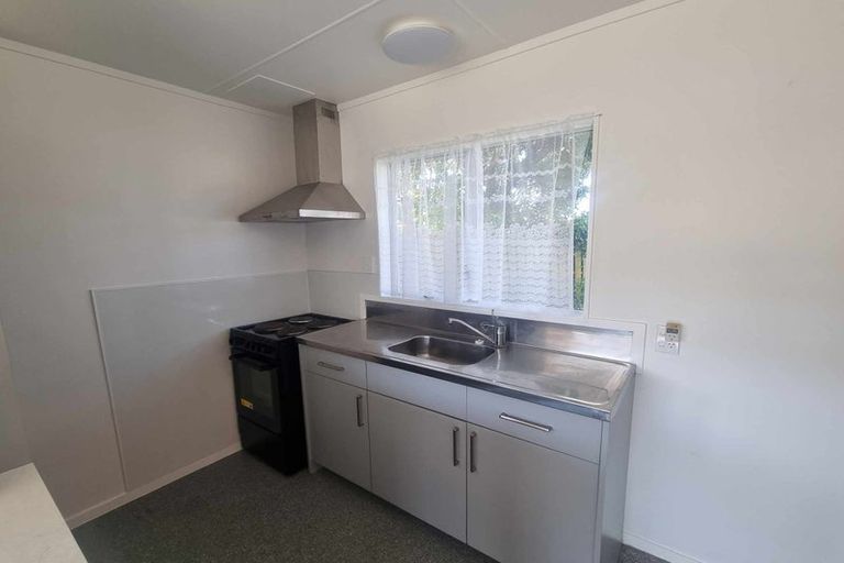 Photo of property in 1/17 Hildreth Street, Trentham, Upper Hutt, 5018