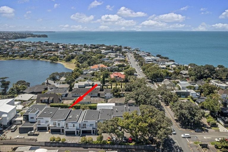 Photo of property in 6/258 Hurstmere Road, Takapuna, Auckland, 0622
