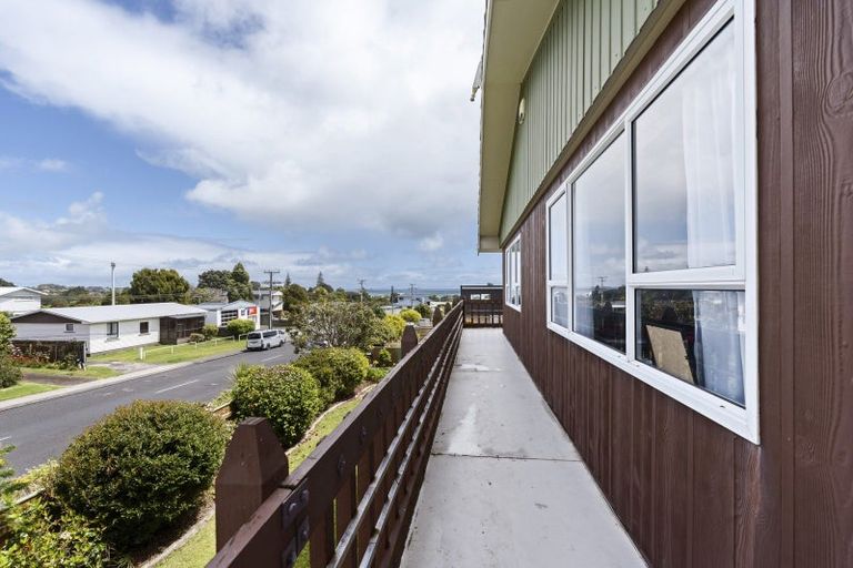 Photo of property in 59 Dixon Street, Oakura, 4314