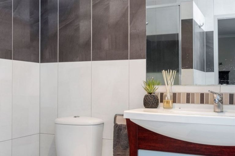 Photo of property in 591 Gloucester Road, Papamoa Beach, Papamoa, 3118