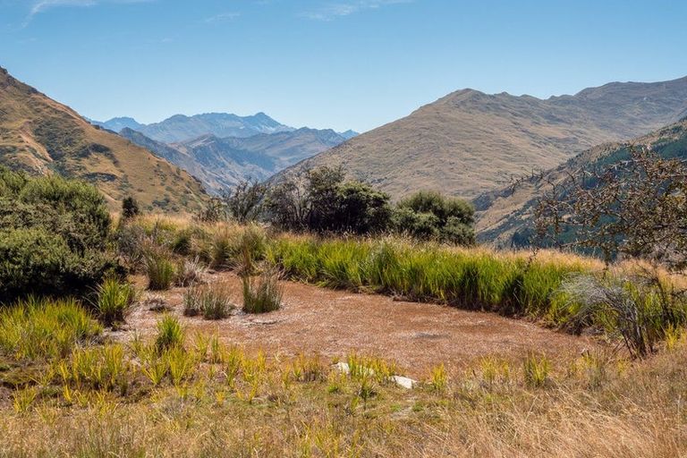 Photo of property in 12 Crows Nest Road, Arthurs Point, Queenstown, 9371