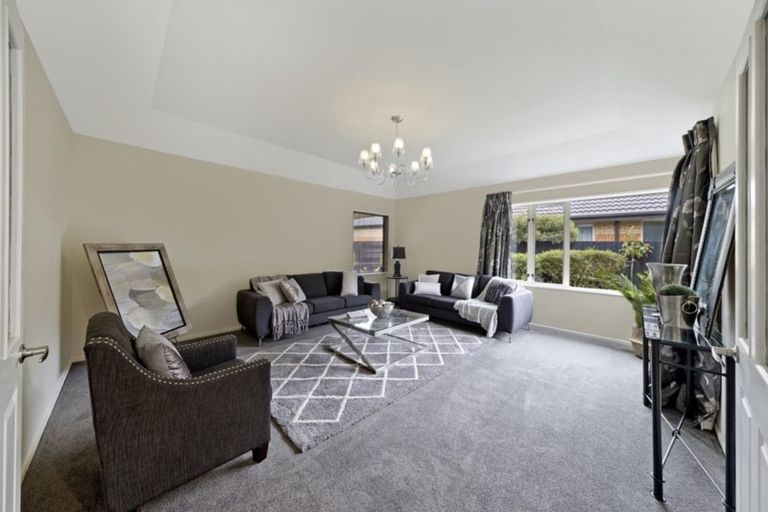 Photo of property in 45 Forest Drive, Parklands, Christchurch, 8083