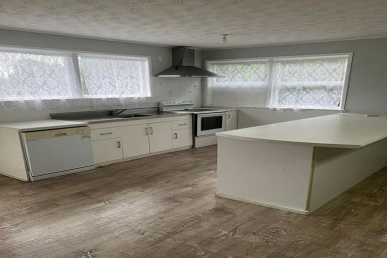 Photo of property in 22 Riverlea Road, Whenuapai, Auckland, 0618