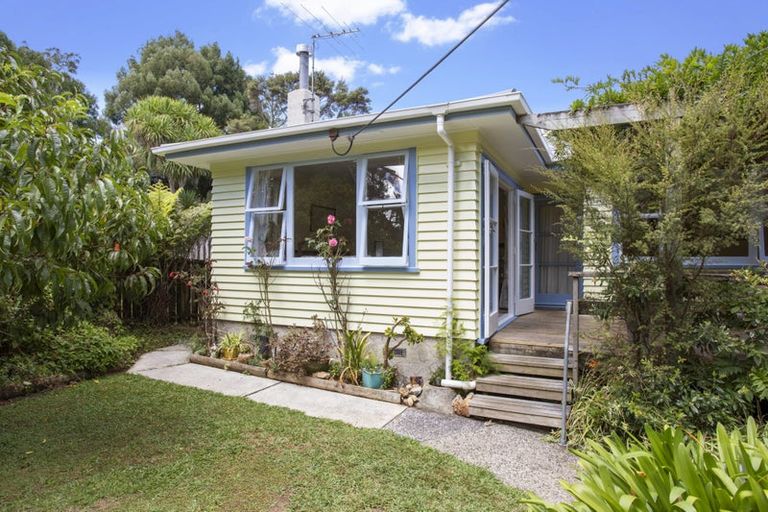 Photo of property in 28 Boylan Road, Titirangi, Auckland, 0604