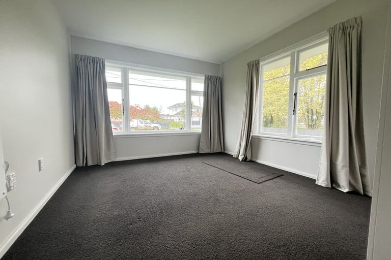 Photo of property in 32 Ariki Place, Hei Hei, Christchurch, 8042