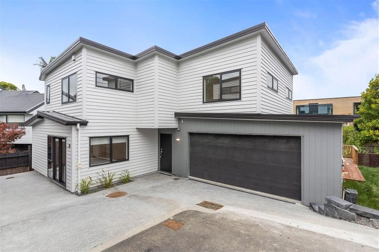 Photo of property in 10 Libby Lane, Howick, Auckland, 2010