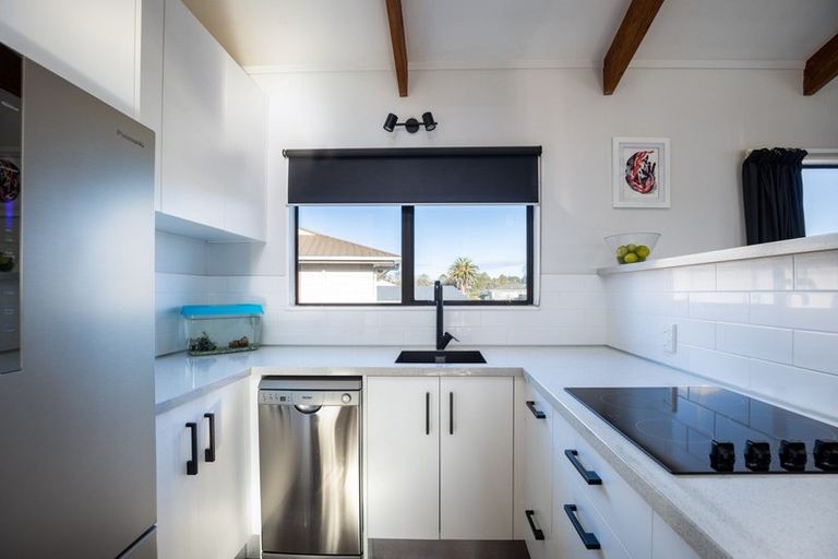 Photo of property in 16 Aratapu Street, Waitara, 4320