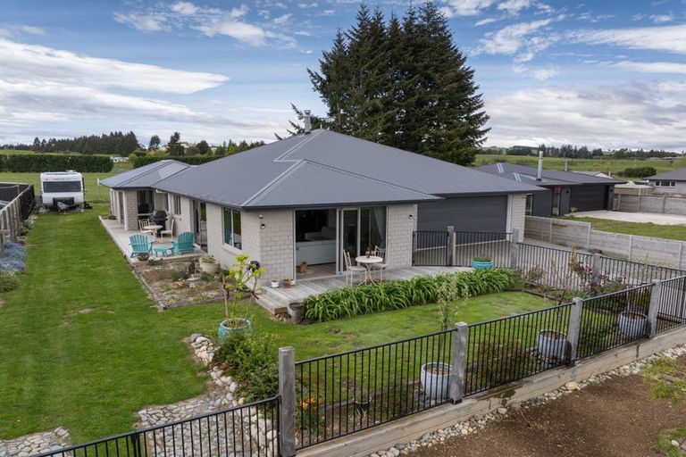 Photo of property in 61 Orbell Crescent, Te Anau, 9679