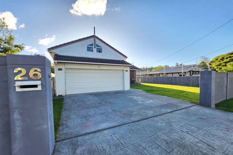 Photo of property in 26 Glen Road, Stokes Valley, Lower Hutt, 5019