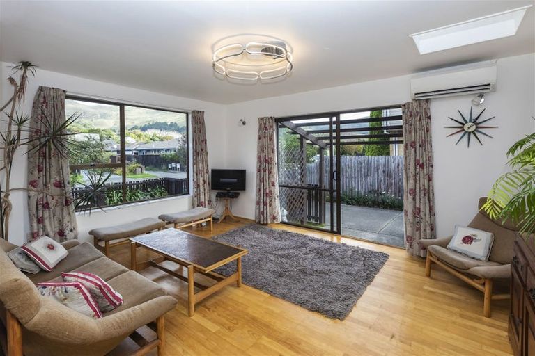 Photo of property in 1/36 Laing Crescent, Heathcote Valley, Christchurch, 8022