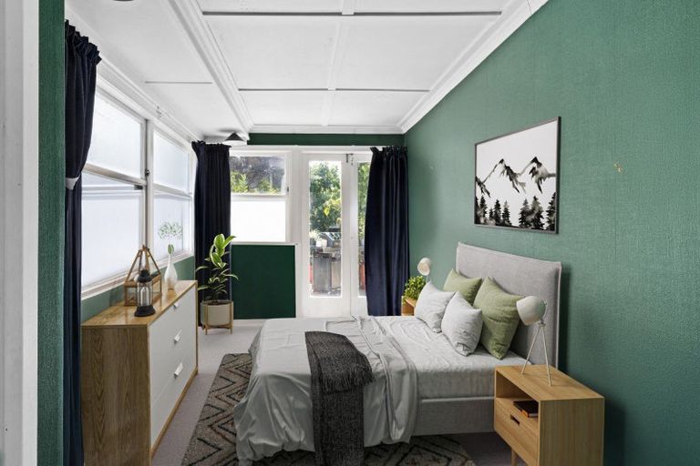 Photo of property in 83 Vigor Brown Street, Napier South, Napier, 4110