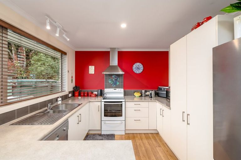 Photo of property in 5 Herbert Street, Waimate, 7924