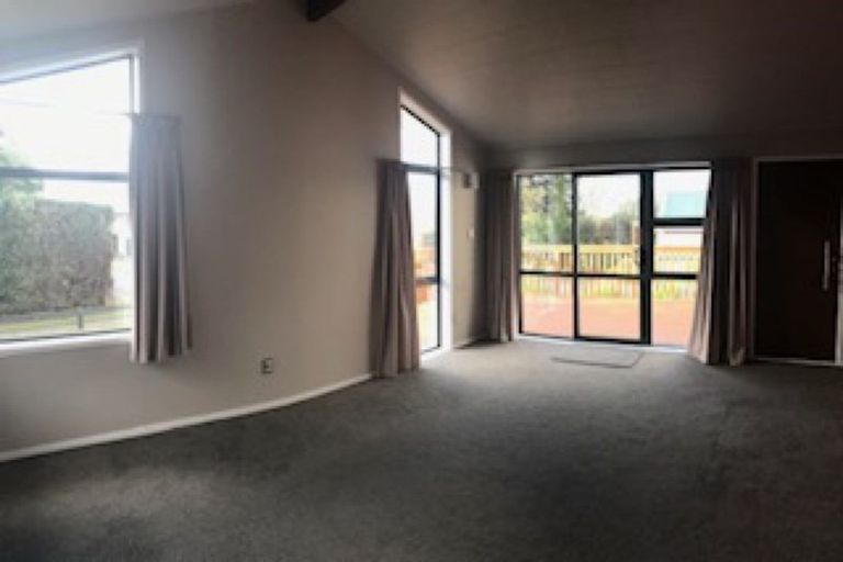 Photo of property in 20 Hapi Street, Pomare, Rotorua, 3015