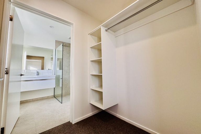 Photo of property in 24 Ruataniwha Avenue, Rangiora, 7400