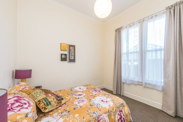 Photo of property in 72 Niblett Street, Whanganui, 4500