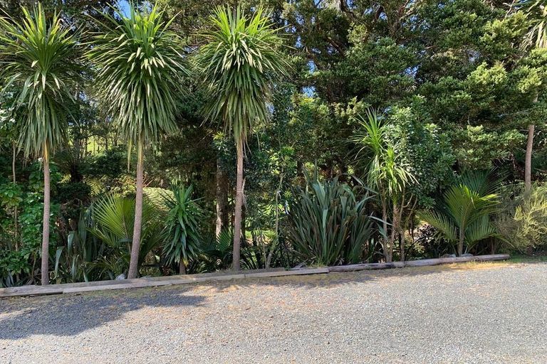 Photo of property in 1665 Matapouri Road, Matapouri, Whangarei, 0173