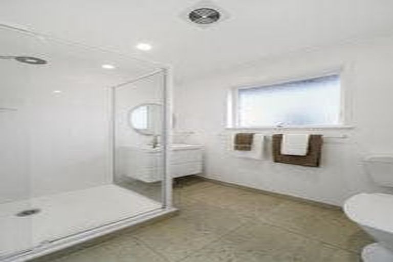 Photo of property in 5/77 Wellington Street, Howick, Auckland, 2014